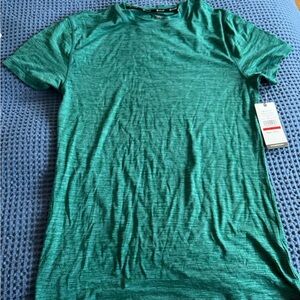 GAIAM everyday classic shirt